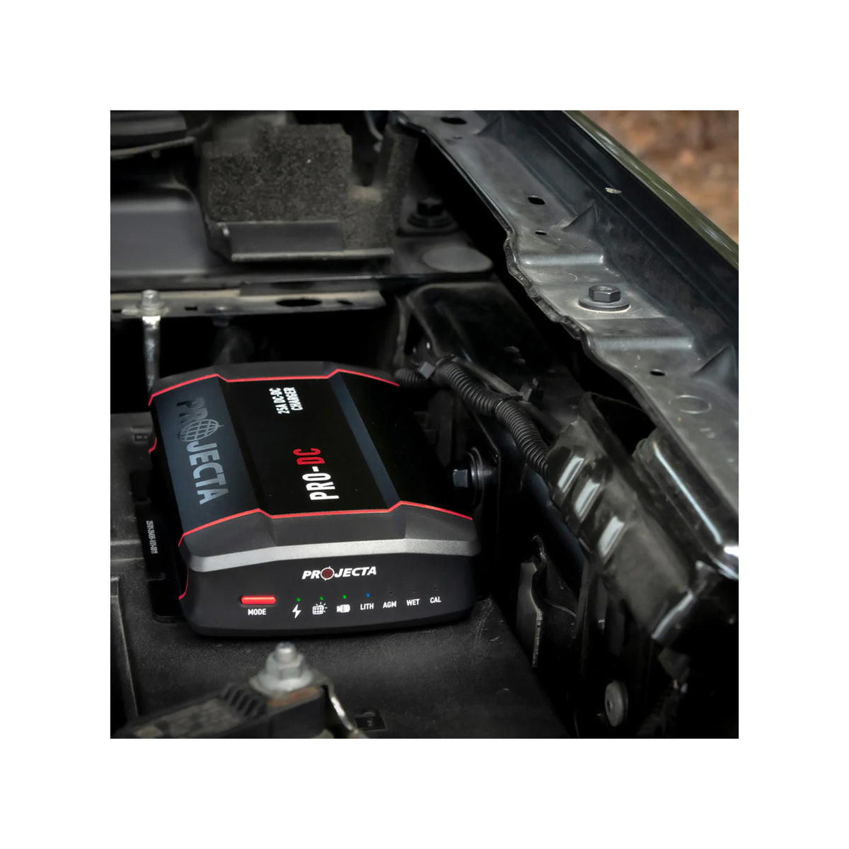 Projecta PDC25 Pro-Charge Dual Battery Charger with Solar 25A/12V