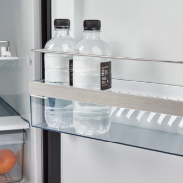 Dometic RUC6408XL Fridge/Freezer 12/24/240V - 188L***